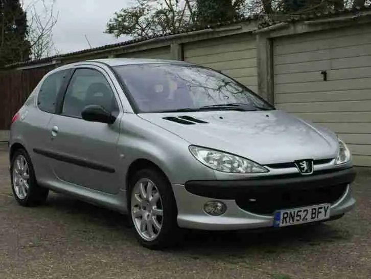 Peugeot 206 206 2.0 GTI 6