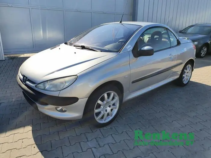 Peugeot 206 206 CC 1.6 16V 2