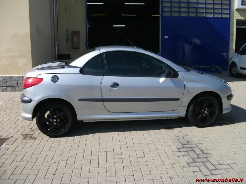 Peugeot 206 206 CC 1.6 6