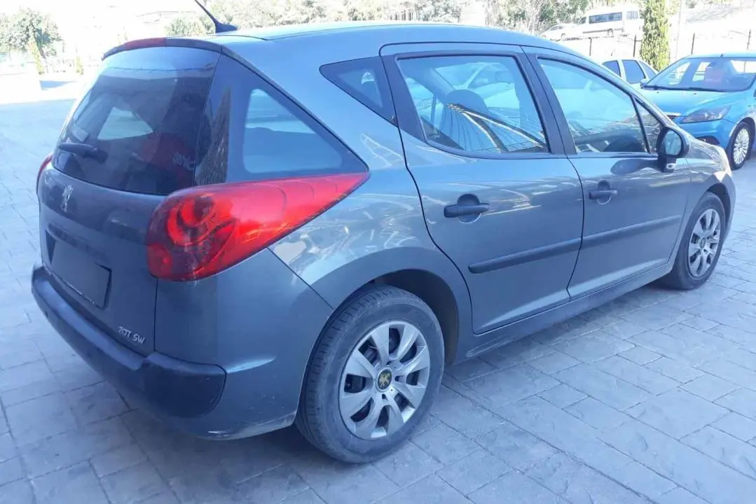 Peugeot 207 207 1.4 Comfort 2