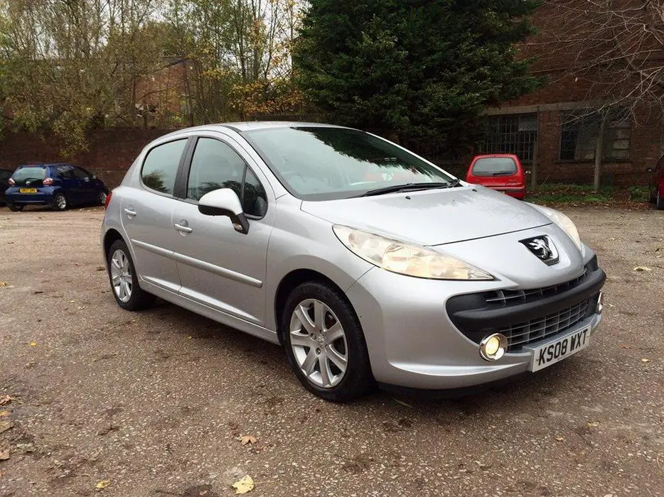 Peugeot 207 207 1.6 Dynamic 3