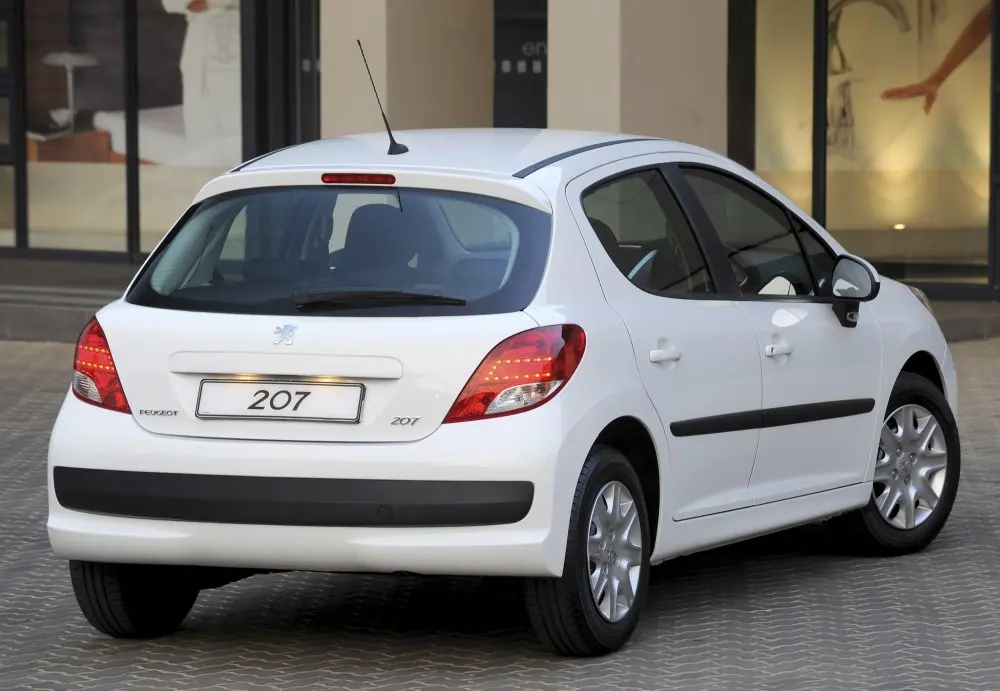 Peugeot 207 207 1.4 Envy 4