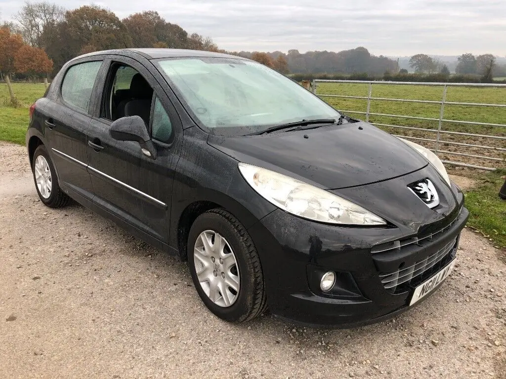 Peugeot 207 207 1.4 HDI Active 5