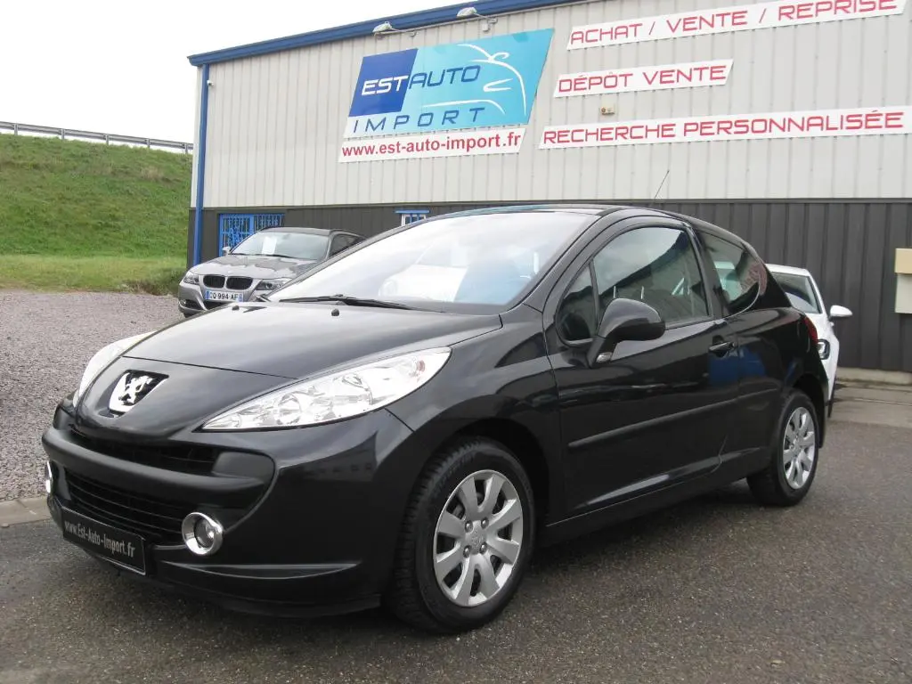 Peugeot 207 207 1.4 HDI Comfort 6