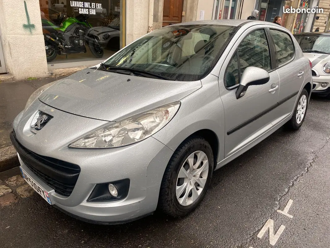 Peugeot 207 207 1.4 HDI Dynamic 3