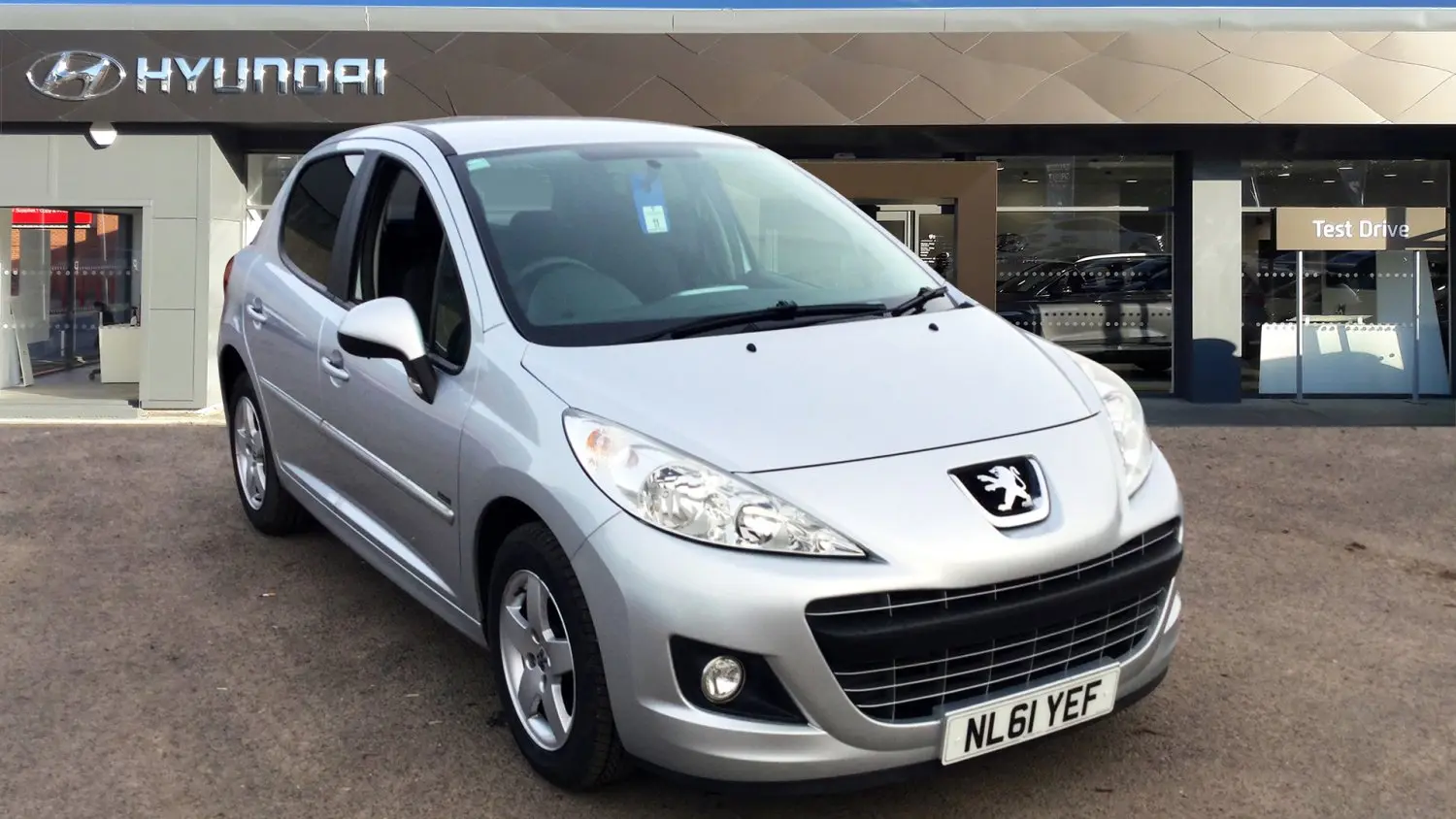 Peugeot 207 207 1.4 HDI Sportium 4