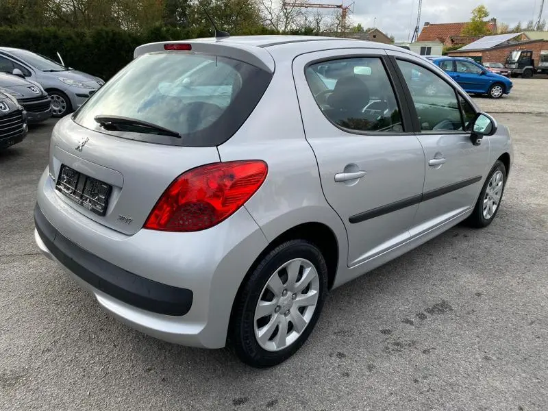 Peugeot 207 207 1.4 HDI Trendy 1