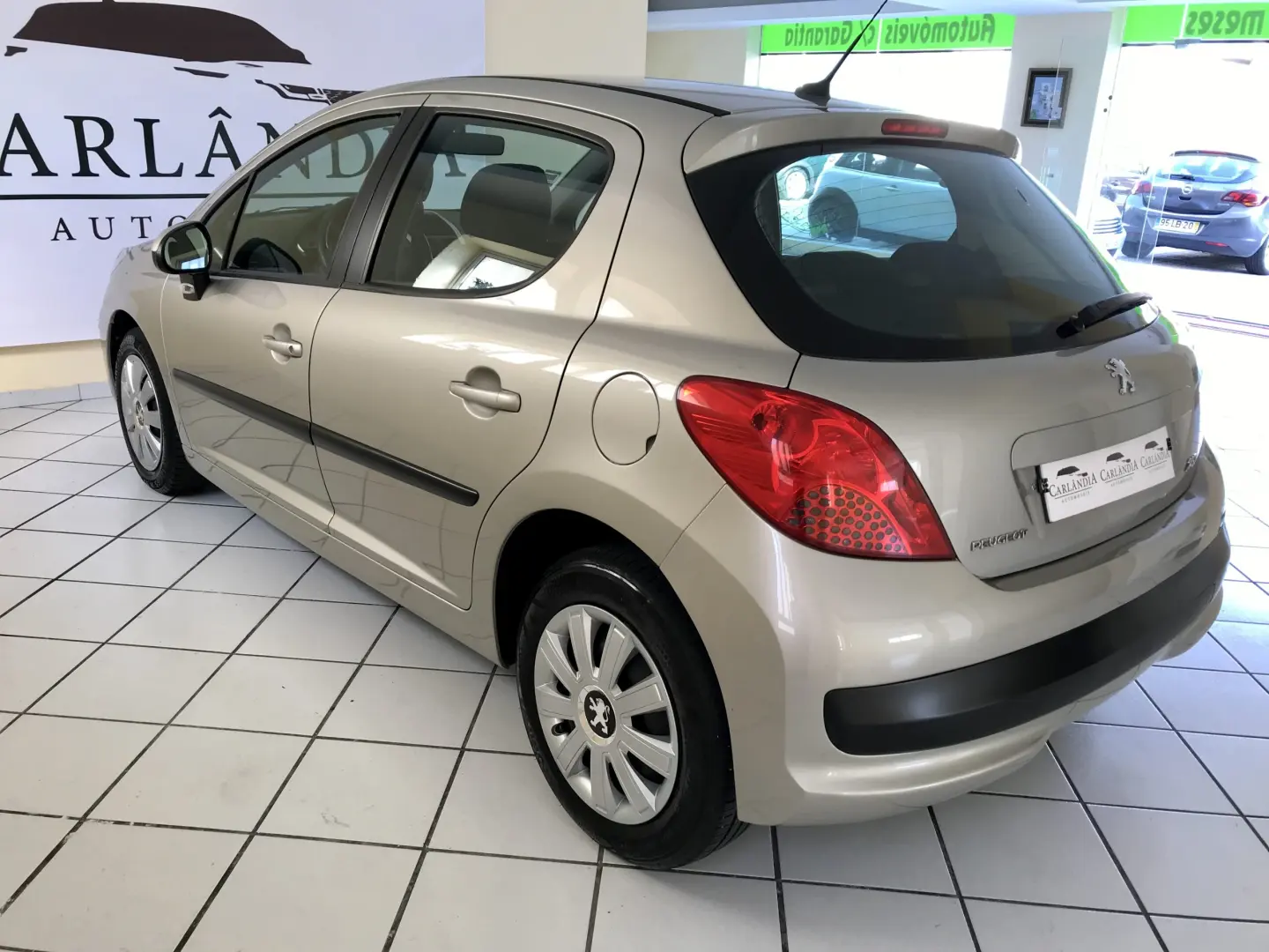 Peugeot 207 207 1.4 Trendy 0
