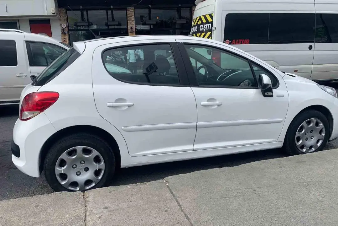 Peugeot 207 207 1.4 Millesim 2