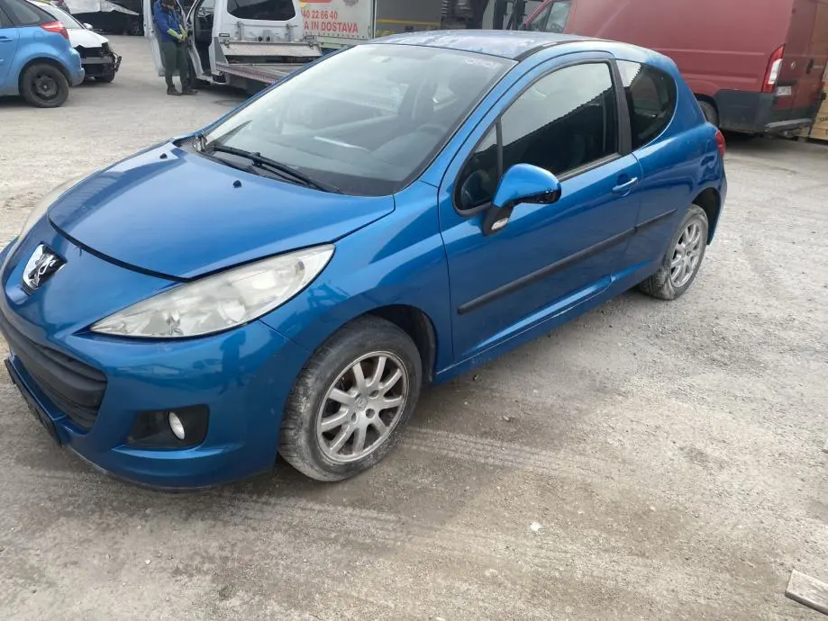 Peugeot 207 207 1.4 VTI Dynamic 5