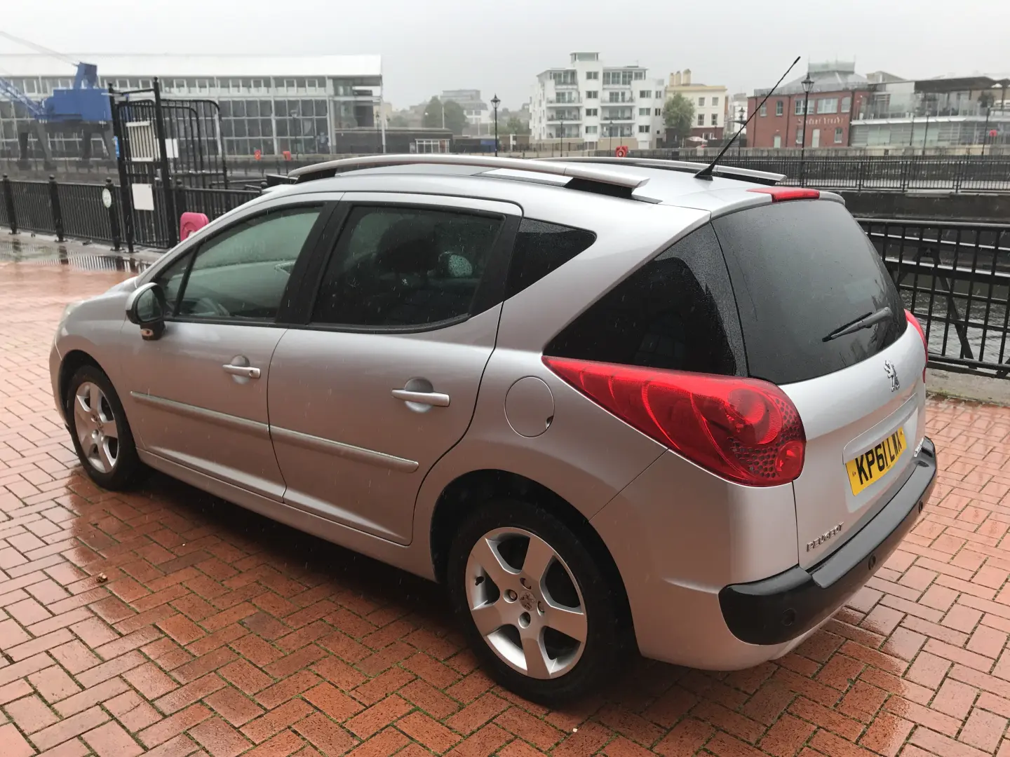 Peugeot 207 207 1.6 HDI Active 0