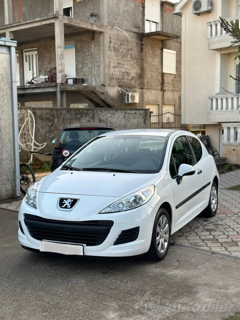 Peugeot 207 207 1.6 Dynamic 0