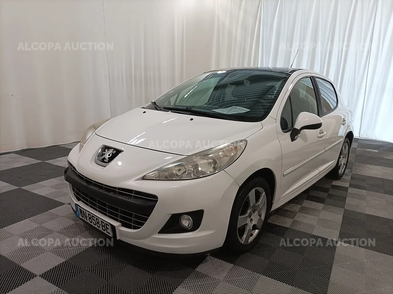 Peugeot 207 207 1.6 HDI Allure 5