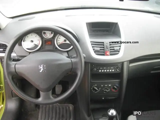 Peugeot 207 207 1.6 HDI Trendy 5