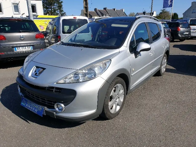 Peugeot 207 207 1.6 VTI Outdoor 6