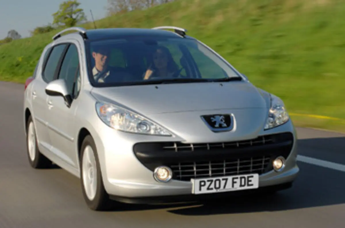 Peugeot 207 207 1.6 VTI Outdoor Premium 7
