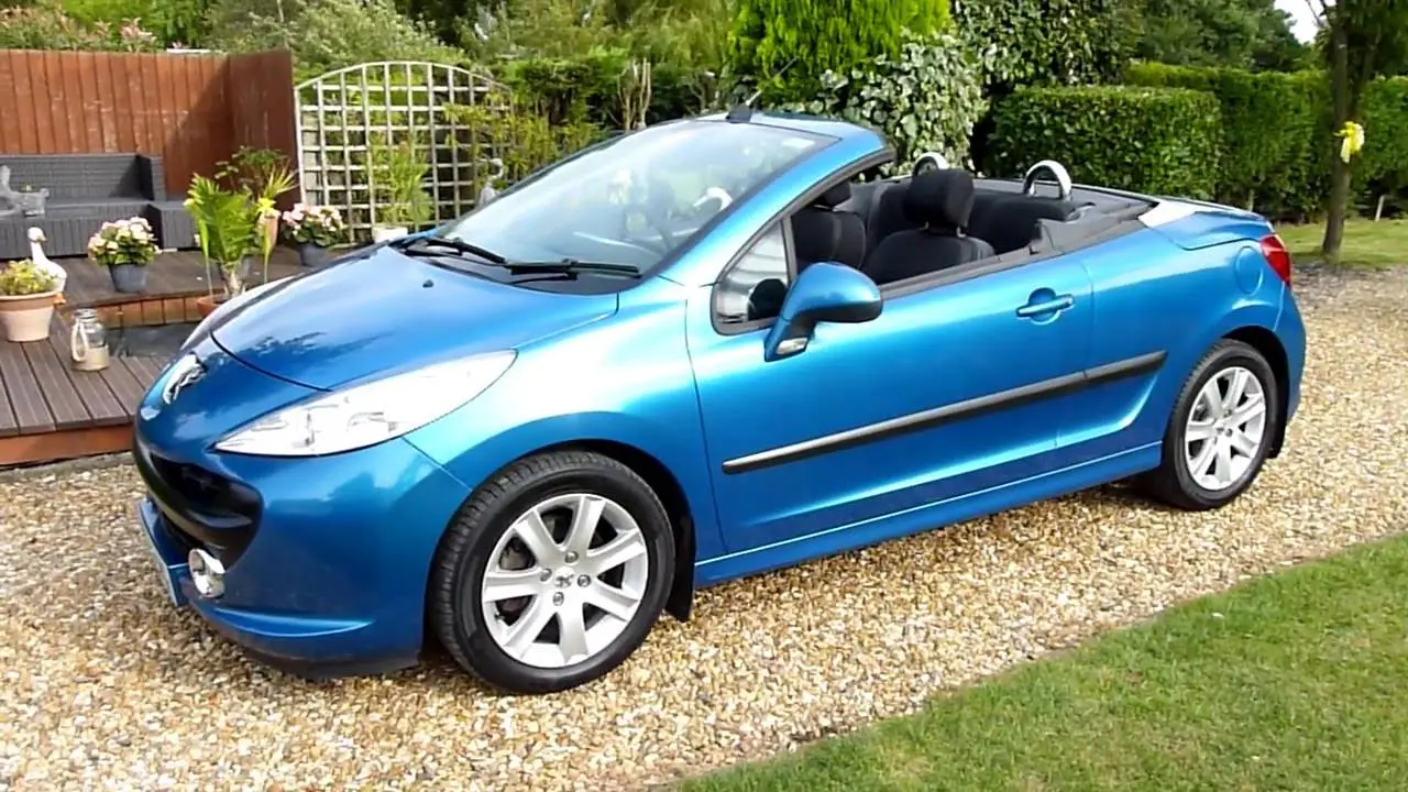 Peugeot 207 207 CC 1.6 HDI Dynamic 6