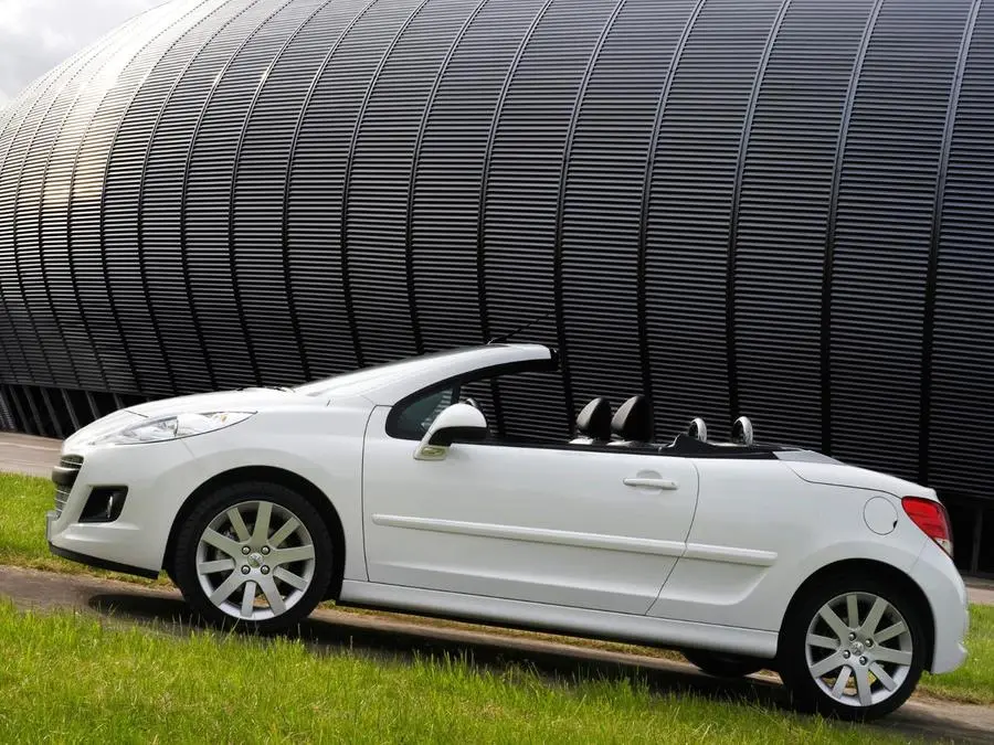 Peugeot 207 207 CC 1.6 VTI Dynamic 7