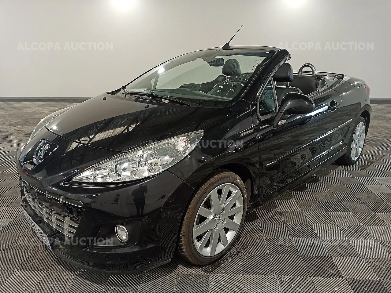 Peugeot 207 207 CC 1.6 VTI Feline 1