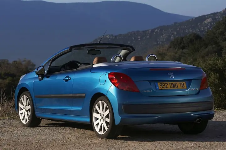 Peugeot 207 207 CC 1.6 VTI Feline 4
