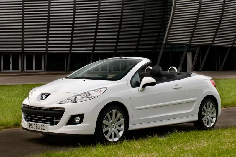 Peugeot 207 207 CC 1.6 VTI Roland Garros 4