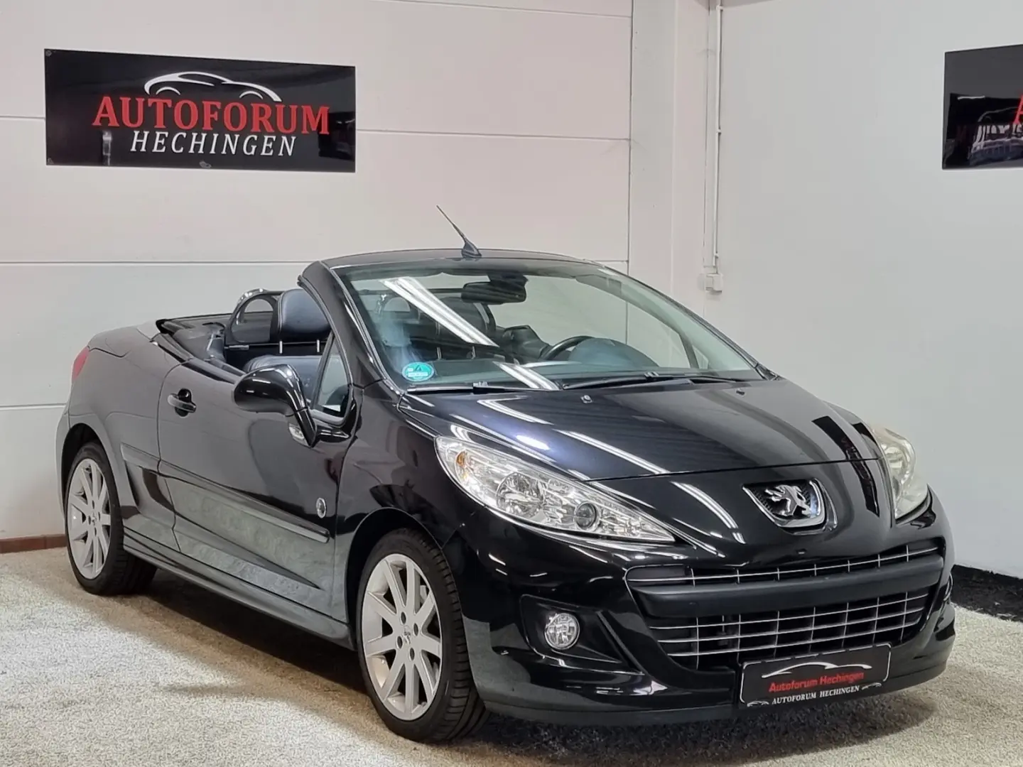 Peugeot 207 207 CC 1.6 VTI Roland Garros 6