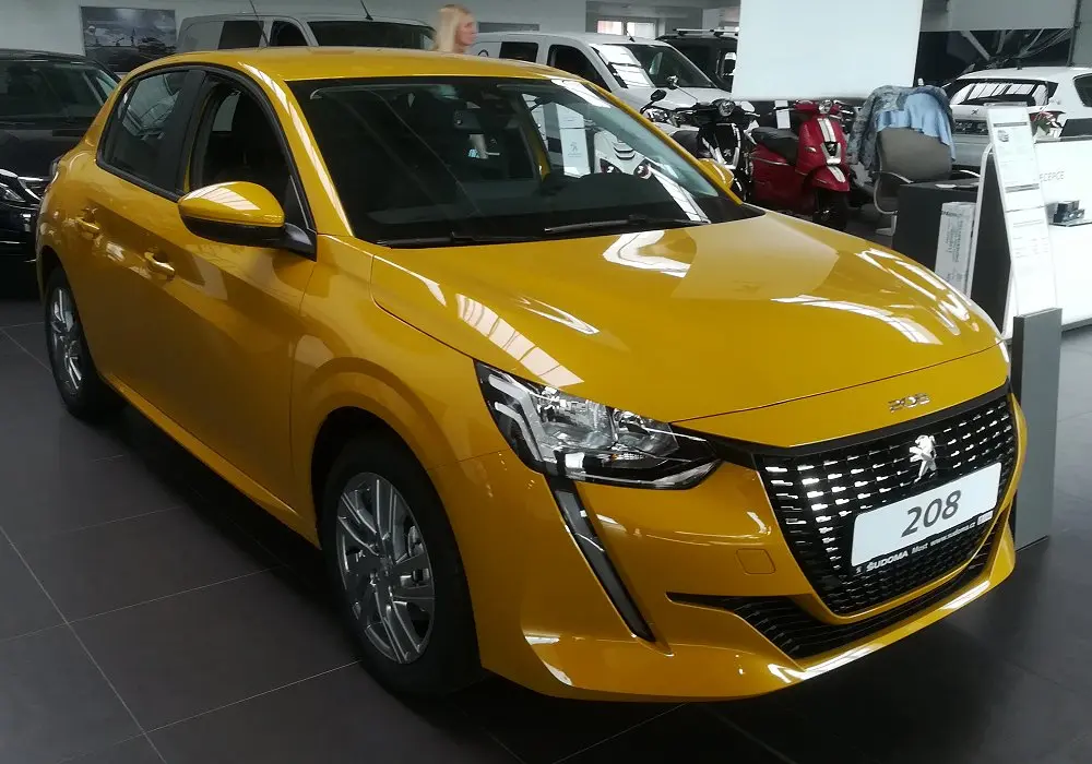 Peugeot 208 208 1.2 PureTech Active 6