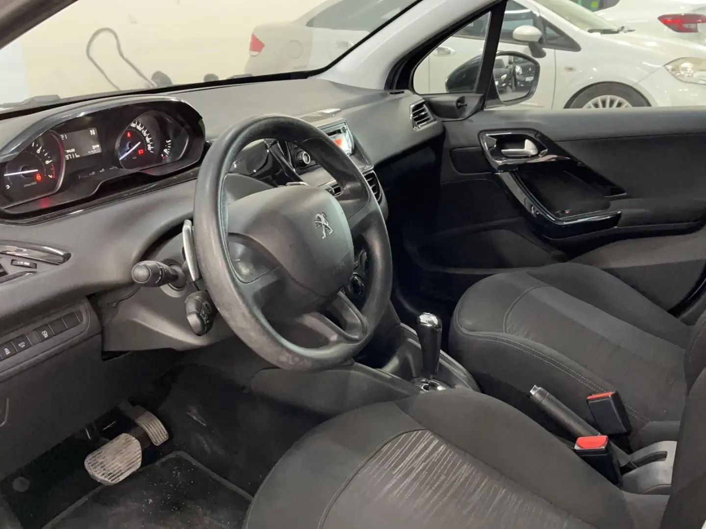 Peugeot 208 208 1.2 PureTech Start&Stop Access ETG5 6