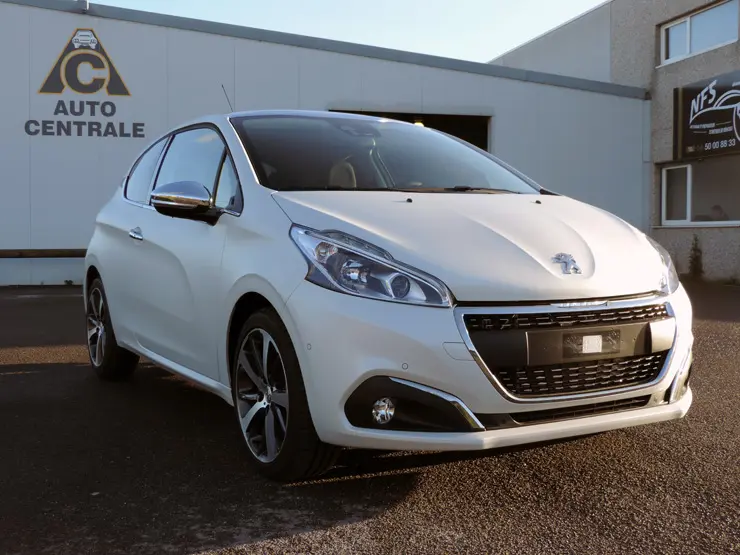 Peugeot 208 208 1.2 PureTech Start&Stop Active EAT6 0
