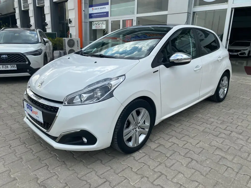 Peugeot 208 208 1.2 PureTech Start&Stop Allure EAT6 7