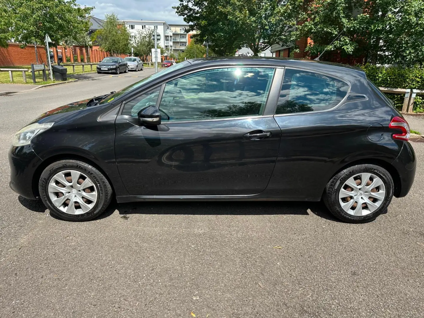 Peugeot 208 208 1.2 VTI Access 2