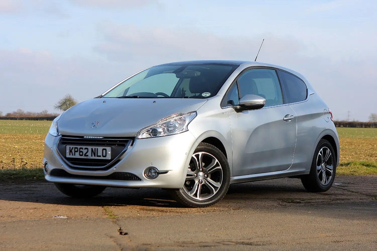 Peugeot 208 208 1.2 VTI Active 6