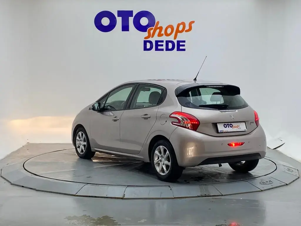 Peugeot 208 208 1.4 e-HDI Start&Stop Active Auto5R 1
