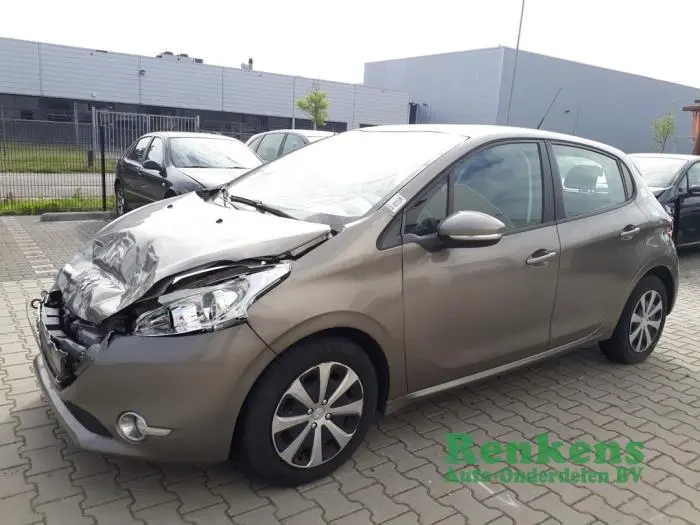 Peugeot 208 208 1.4 HDI Access 3