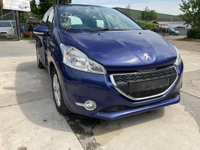 Peugeot 208 208 1.4 HDI Access 5