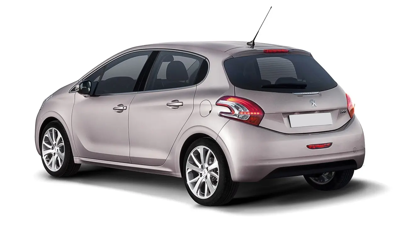 Peugeot 208 208 1.4 HDI Active 5