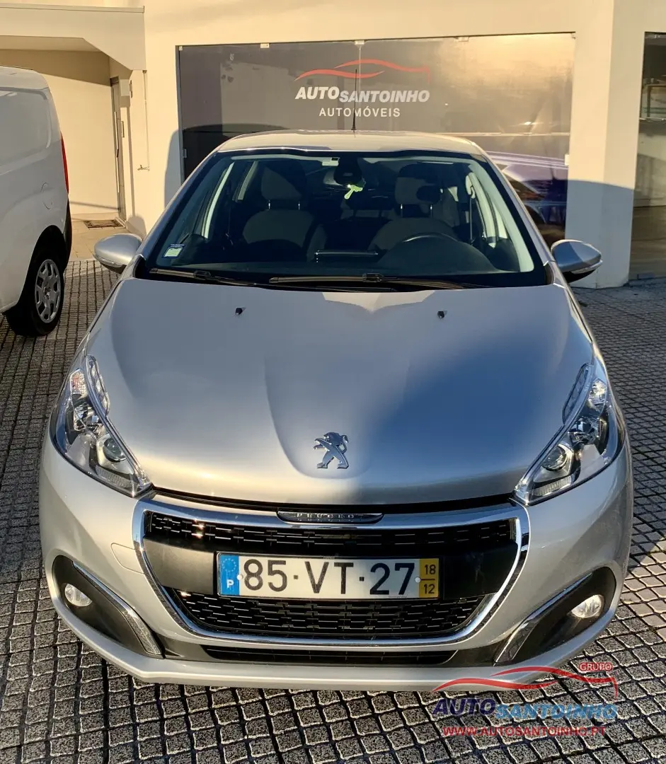 Peugeot 208 208 1.5 BlueHDI Signature 5