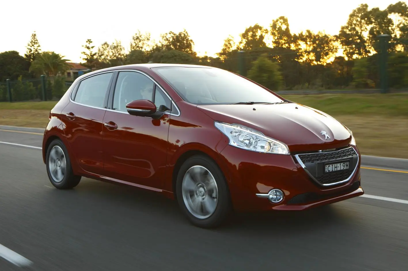 Peugeot 208 208 1.6 e-HDI Allure 5