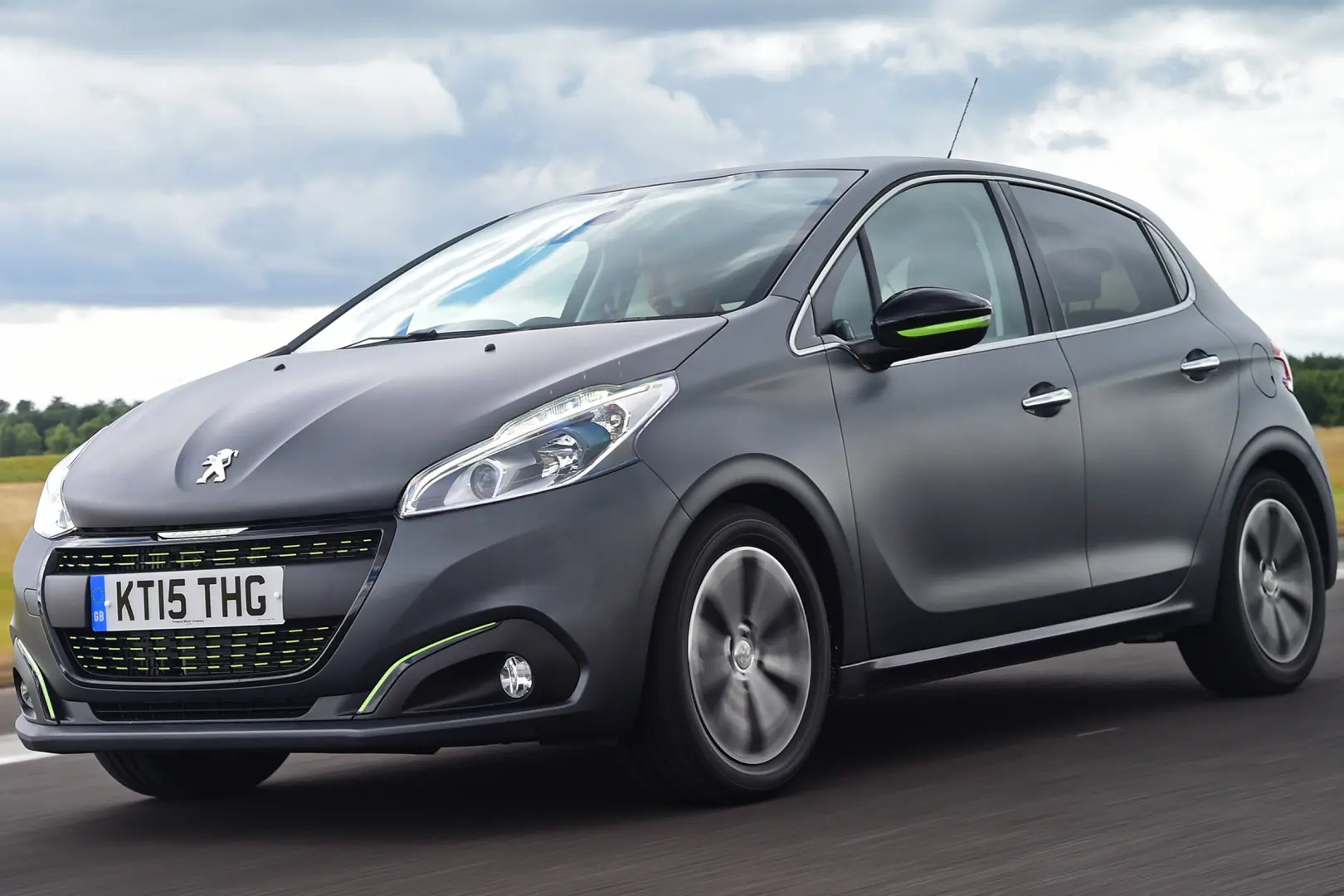 Peugeot 208 208 1.6 e-HDI Allure 6