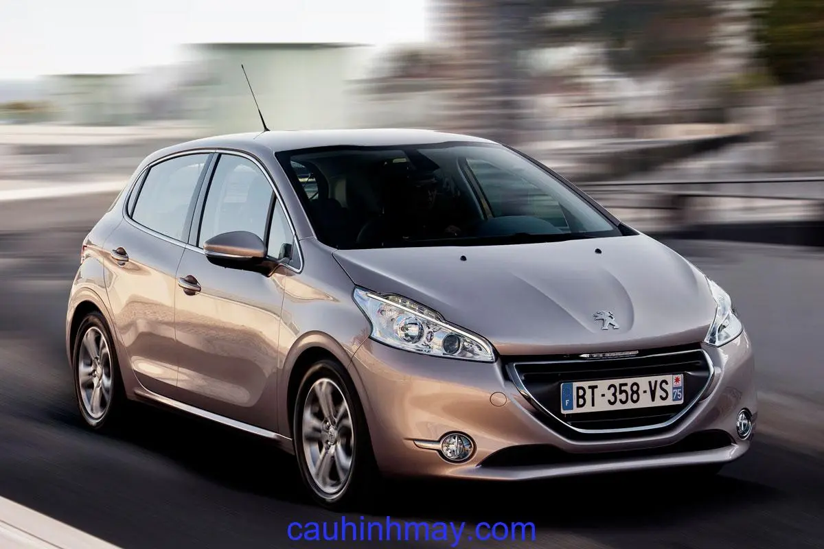 Peugeot 208 208 1.6 VTI Allure 6