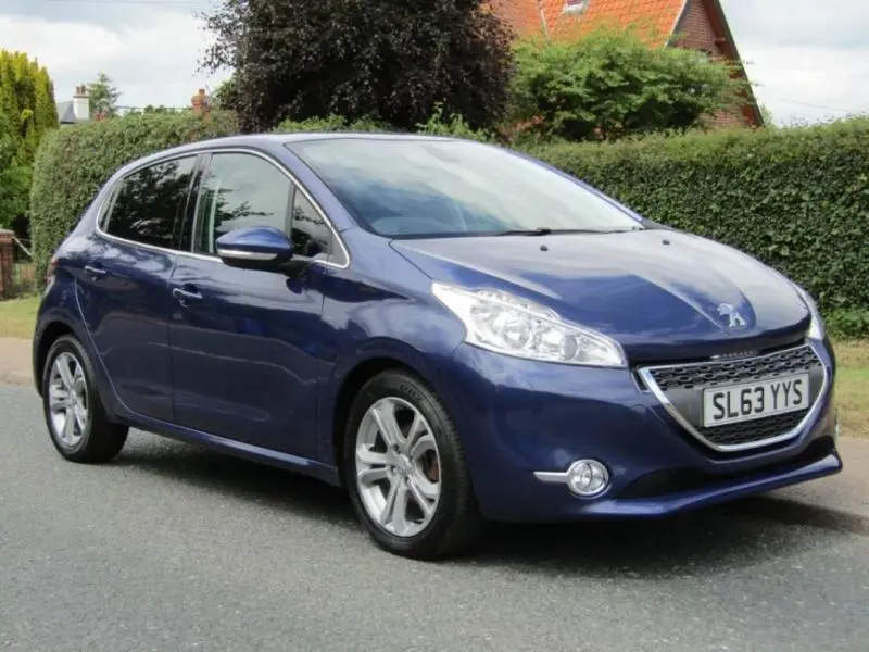 Peugeot 208 208 1.6 VTI Allure 2