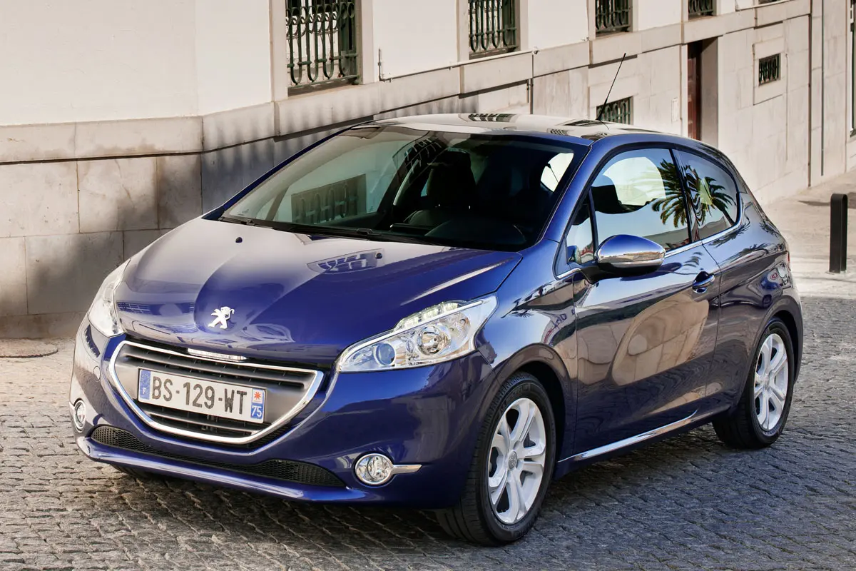 Peugeot 208 208 1.6 VTI Allure 4