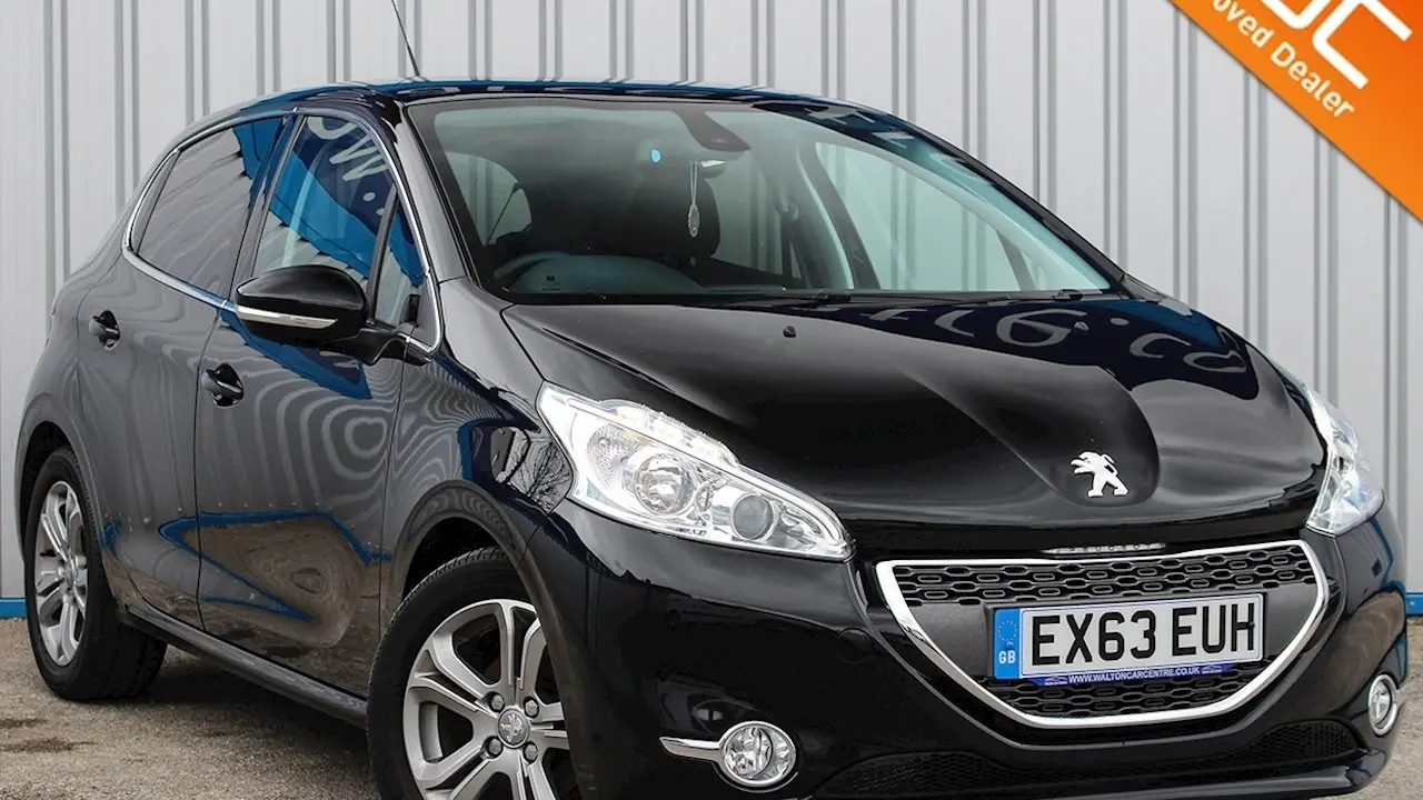 Peugeot 208 208 1.6 VTI Allure 5