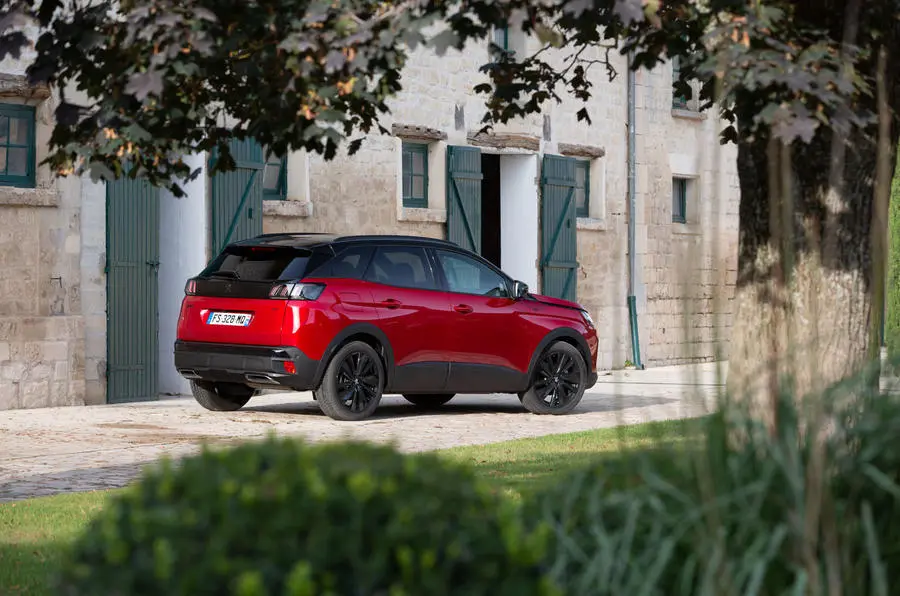 Peugeot 3008 3008 1.2 Hybrid GT e-DCS6 3