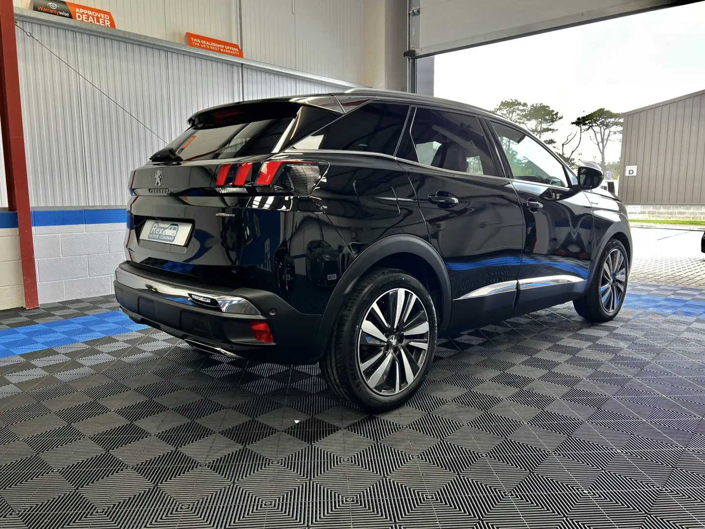 Peugeot 3008 3008 1.2 PureTech Allure Dynamic EAT8 3