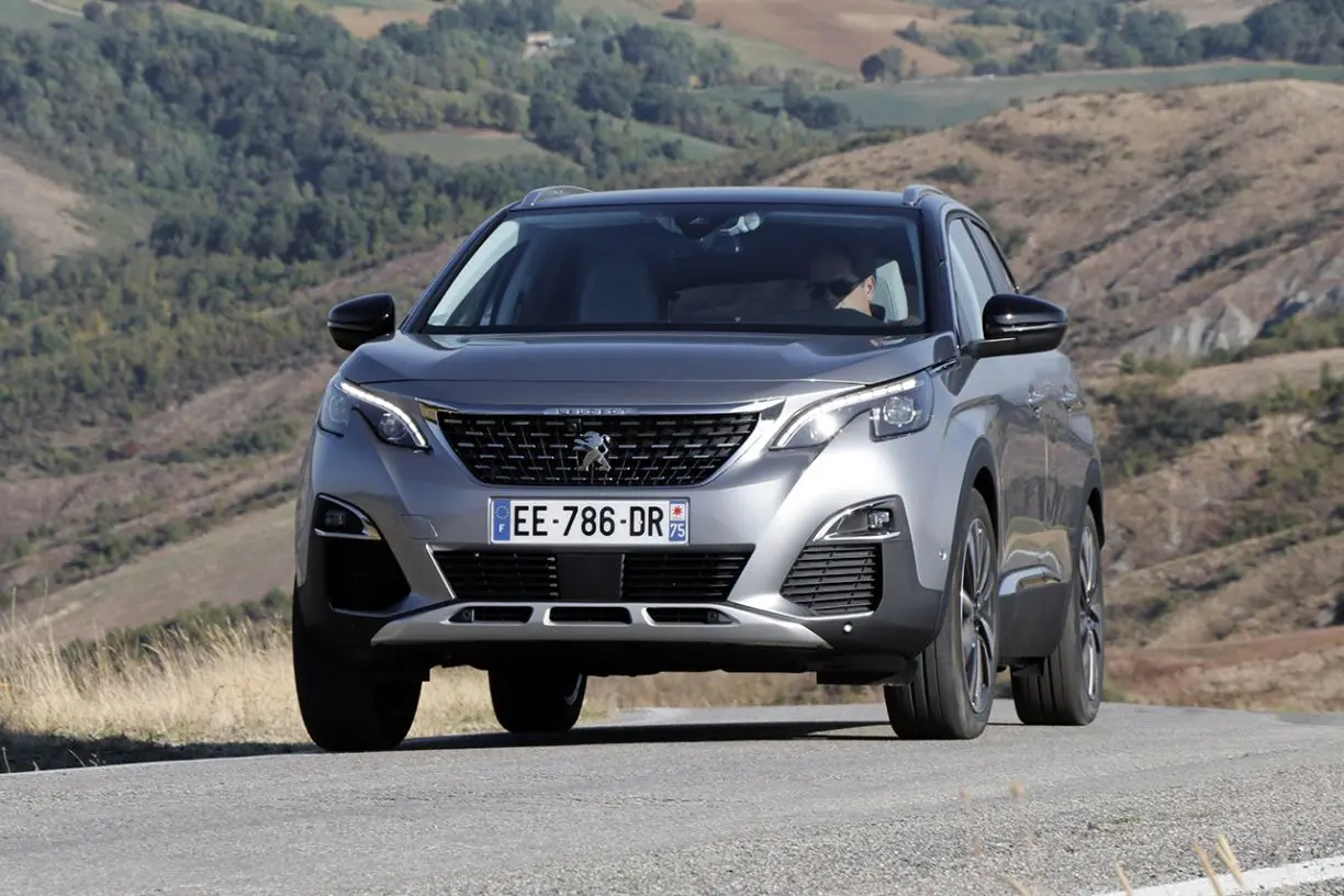 Peugeot 3008 3008 1.2 PureTech Allure Dynamic B EAT8 2