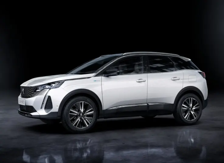 Peugeot 3008 3008 1.2 Puretech Active Dynamic B EAT8 3