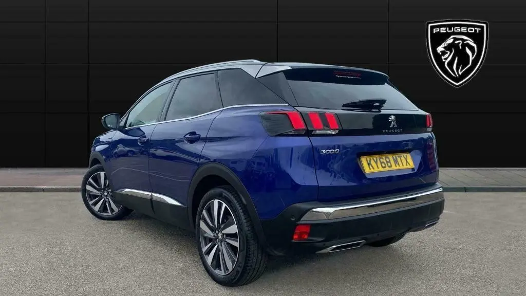 Peugeot 3008 3008 1.5 BlueHDI GT Line EAT8 2