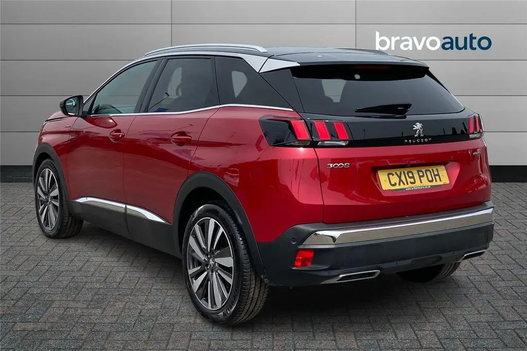 Peugeot 3008 3008 1.5 BlueHDI GT Line EAT8 6