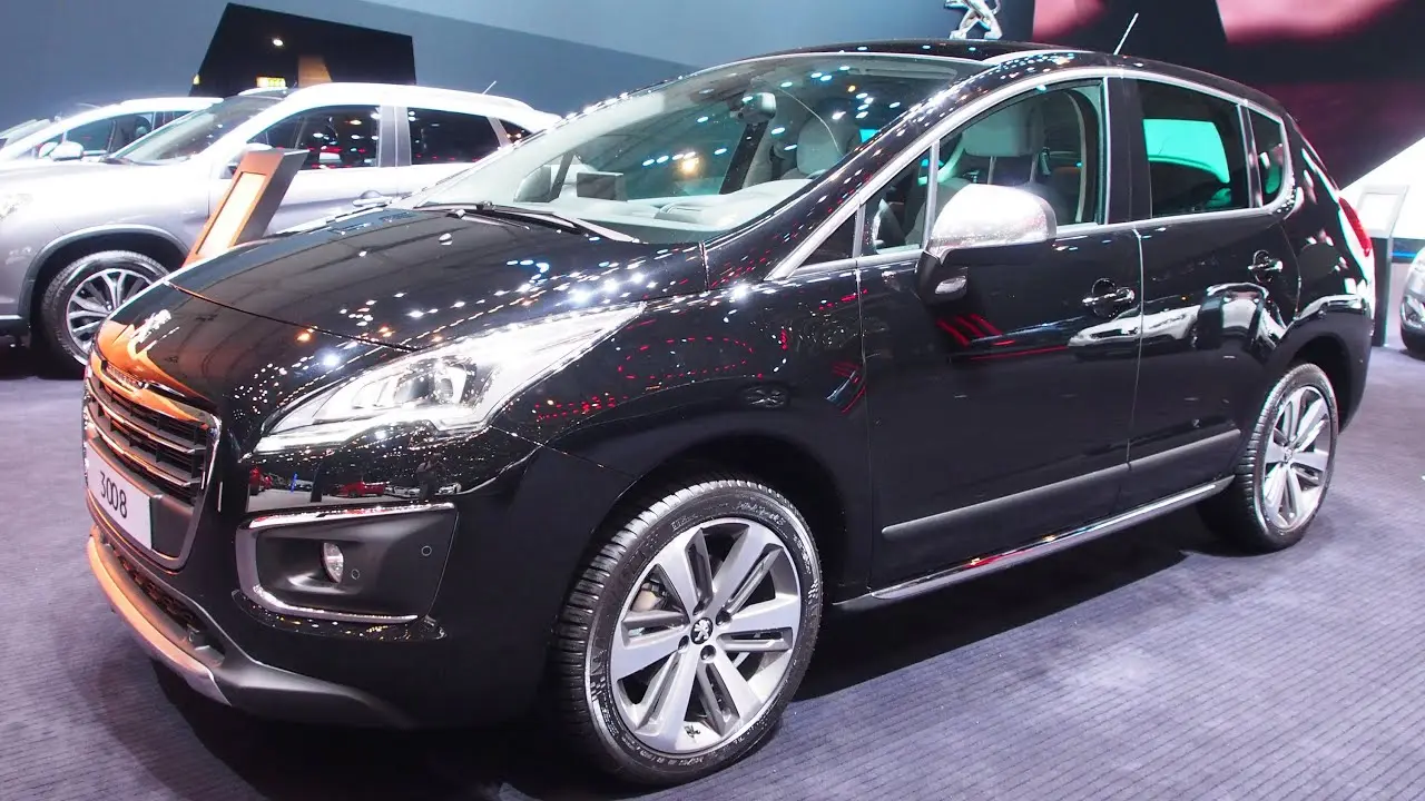 Peugeot 3008 3008 1.6 BlueHDI Feline EAT6 4